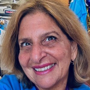 Meet your Posher, Marylynn